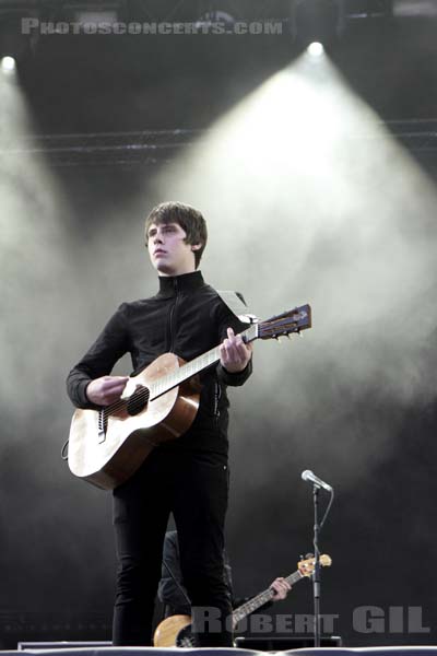 JAKE BUGG - 2014-08-22 - SAINT CLOUD - Domaine National - Grande Scene - 